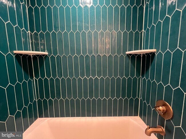 Foto del edificio - 3228 W Diamond St