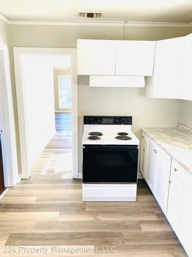Building Photo - 3 br, 1 bath House - 127 Brantwood Drive