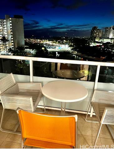 Foto del edificio - 1551 Ala Wai Blvd