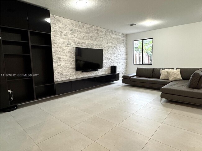 Foto del edificio - 13627 SW 157th Ct