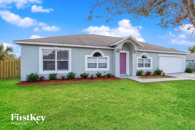 Building Photo - 1338 Pakenham St NW