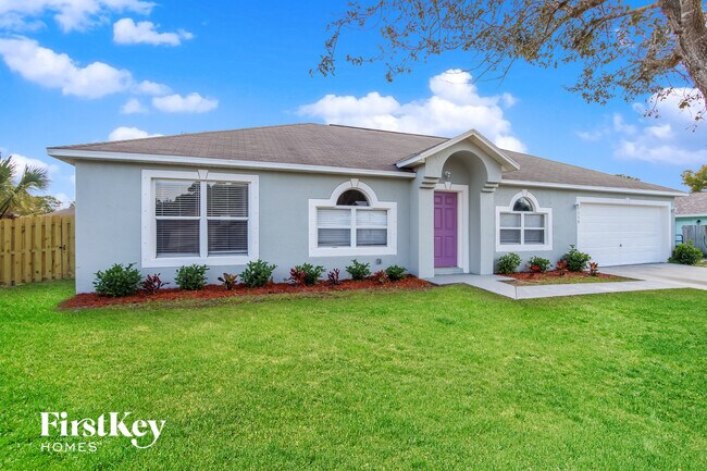 Foto del edificio - 1338 Pakenham St NW