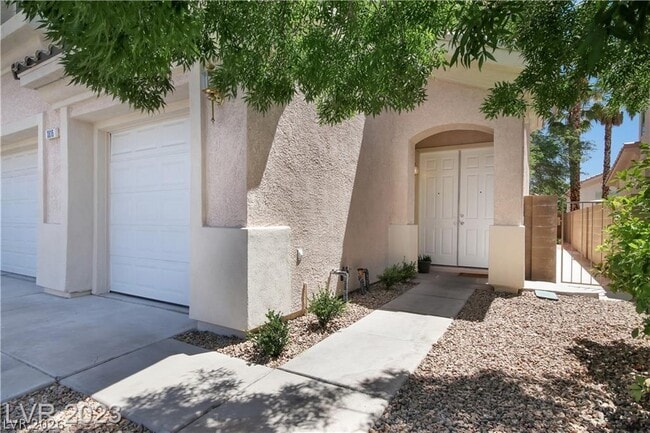 Building Photo - 3816 Cape Royal St
