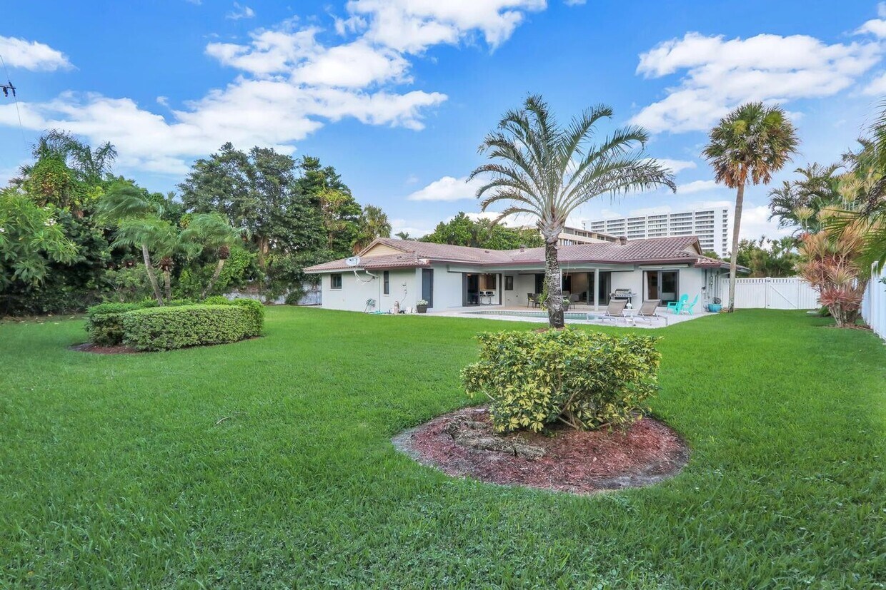 Foto principal - 1501 Banyan Rd