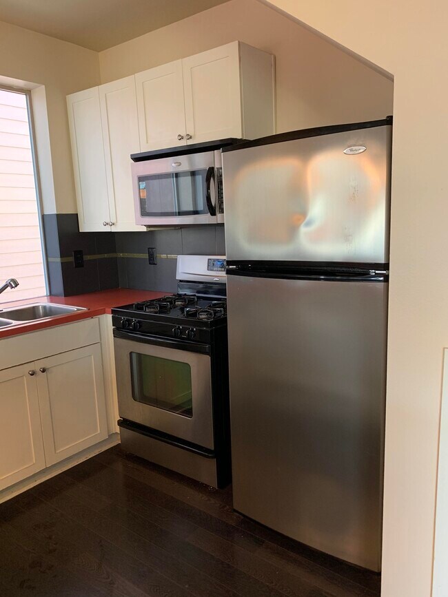 Foto del edificio - 8502 N Central St