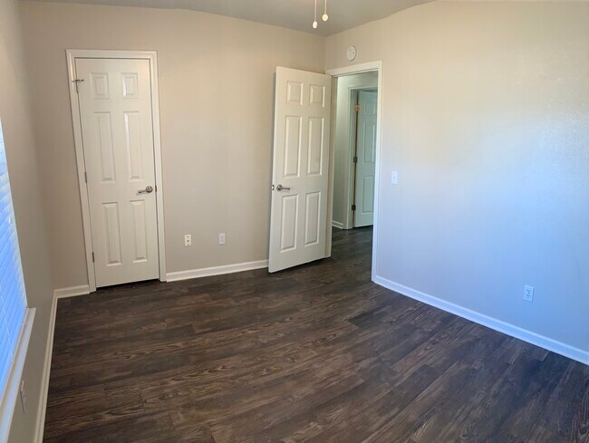 Foto del edificio - 1203 SE 22nd St