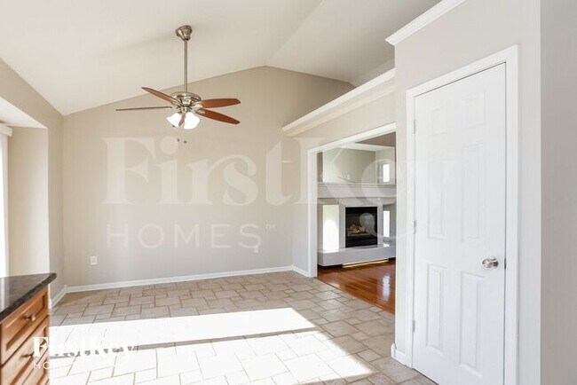 Foto del edificio - 8547 N Gower Ave