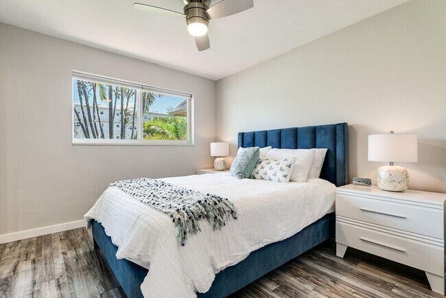 Foto del edificio - 601 NE 2nd St