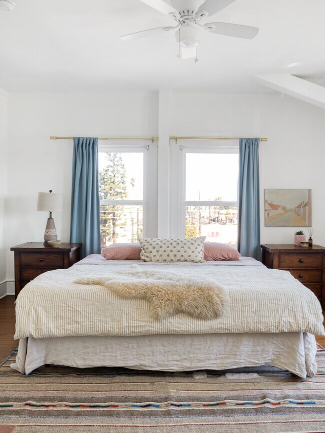 Foto del edificio - 4125 S Figueroa St