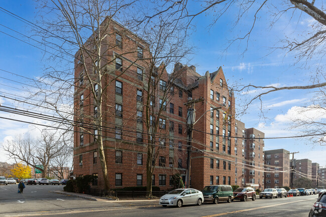 Building Photo - Fleetwood Apartments