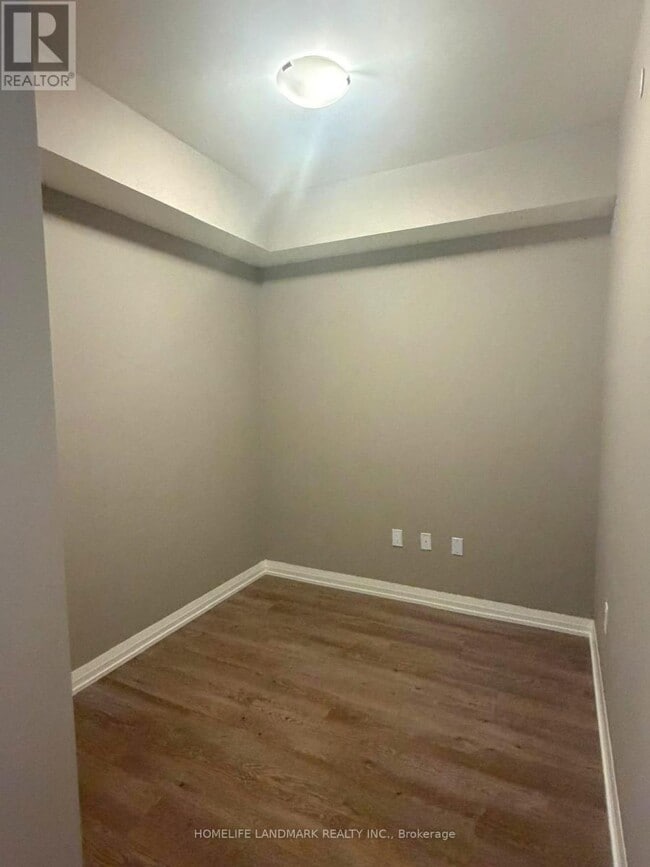 Photo du bâtiment - 9000 Jane St