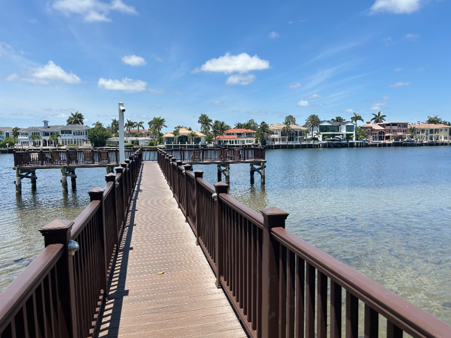 Building Photo - 3606 S Ocean Blvd