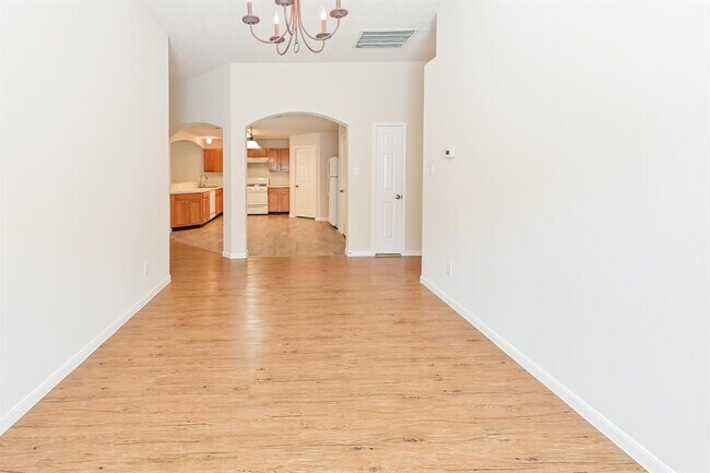 Foto del edificio - 2506 Fox Water Dr