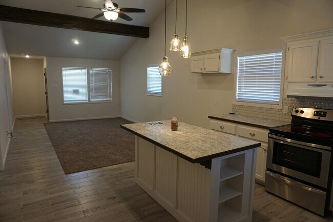 Foto del edificio - 2114 24th St