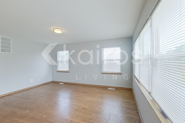 Building Photo - 5206 W Mulberry Ln