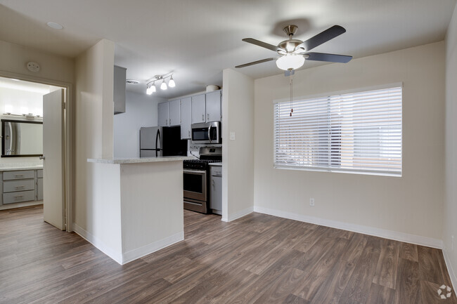 1BR, 1BA - 700SF - Oasis at Scottsdale