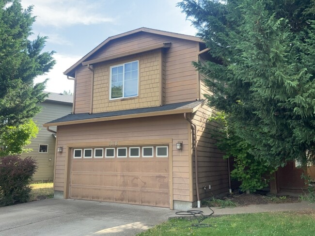 Building Photo - 1318 Alpine Lakes St SE