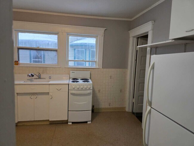 Foto del edificio - 1332 Poplar Pl