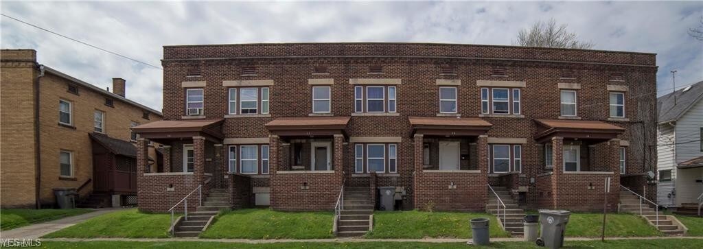 Building Photo - 12 N Evanston Ave
