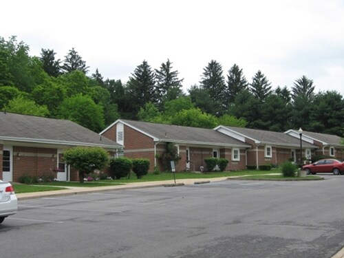 Foto principal - Juniata Village