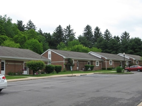 Primary Photo - Juniata Village