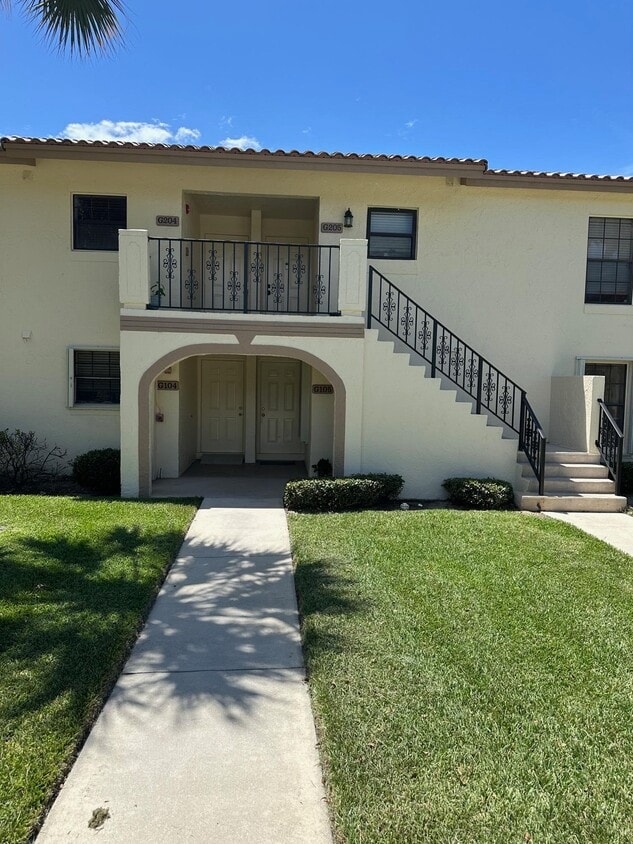 2600 Greenwood Terrace Unit 204, Boca Raton, FL 33431 Condo for Rent