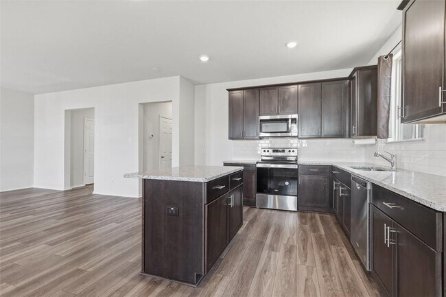 Foto del edificio - 201 Katie Elder Dr