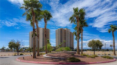 Building Photo - 8255 S Las Vegas Blvd