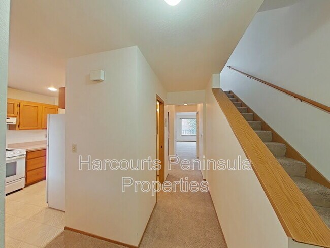 Photo - 199 Smith St Apartment