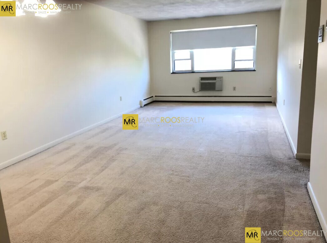 166 Lexington St Unit 26, Auburndale, MA 02466 Condo for Rent in Auburndale, MA