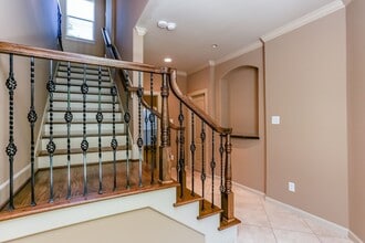 Building Photo - 1714 Van Buren St