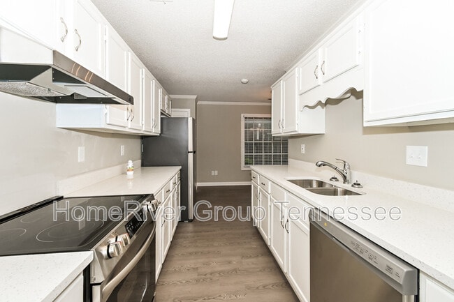 Foto del edificio - 1378 Fieldstone Trail