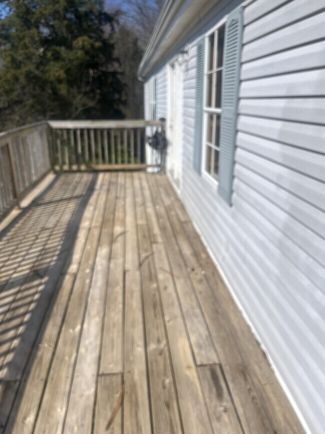 Foto del edificio - 125 Schwartz Hill Ln