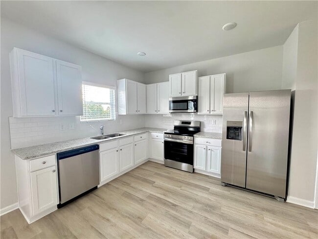 Building Photo - 11067 Suria Dr