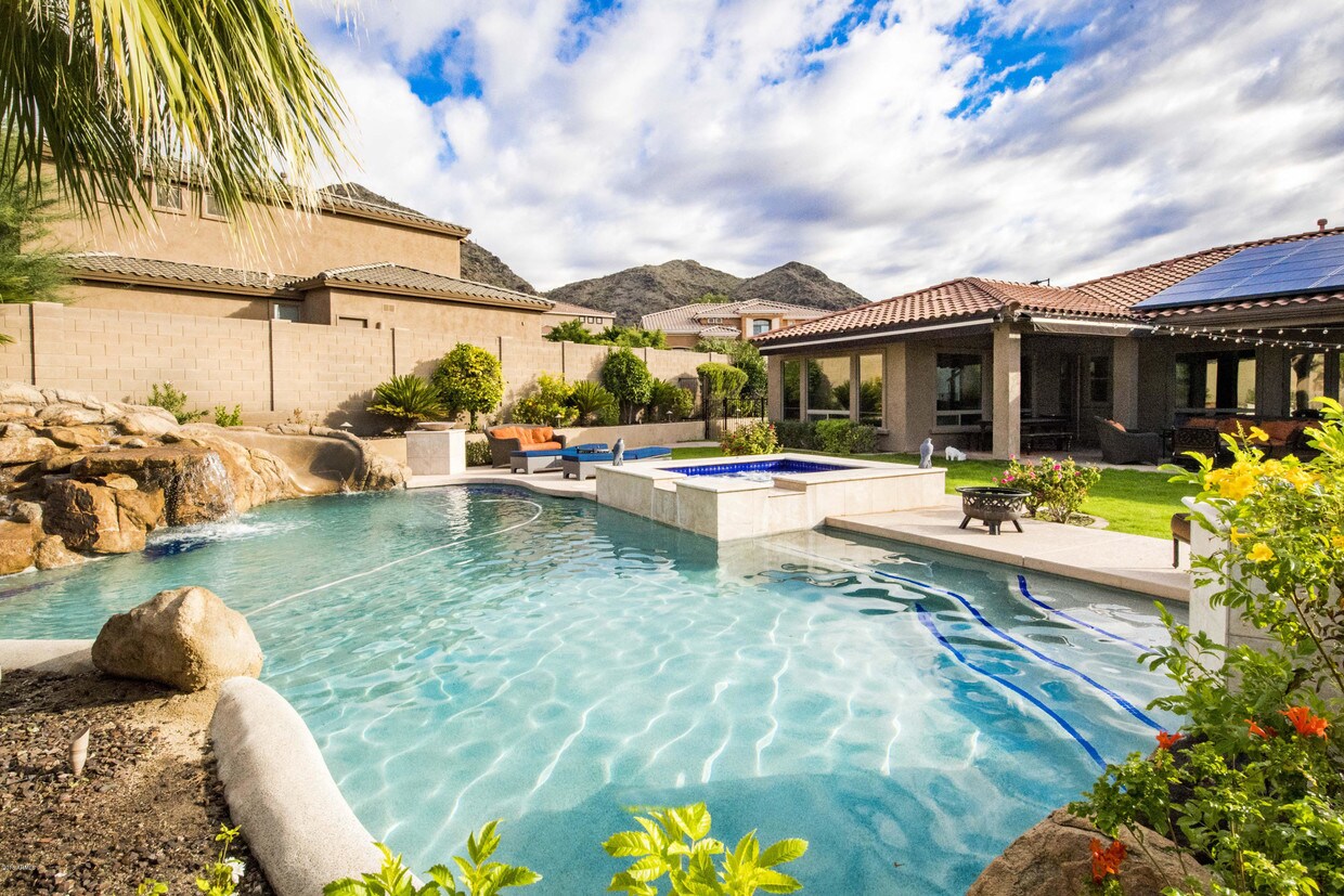 Foto principal - 16402 S 29th Ave