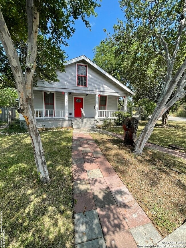 Building Photo - 1207 Westgate-