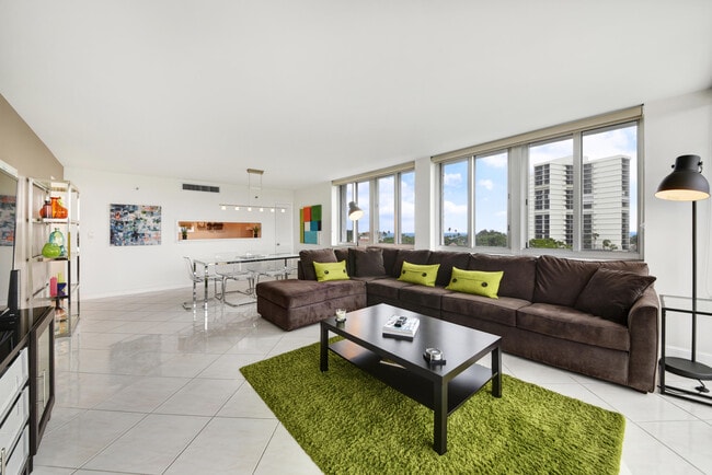 Building Photo - 4750 S Ocean Blvd