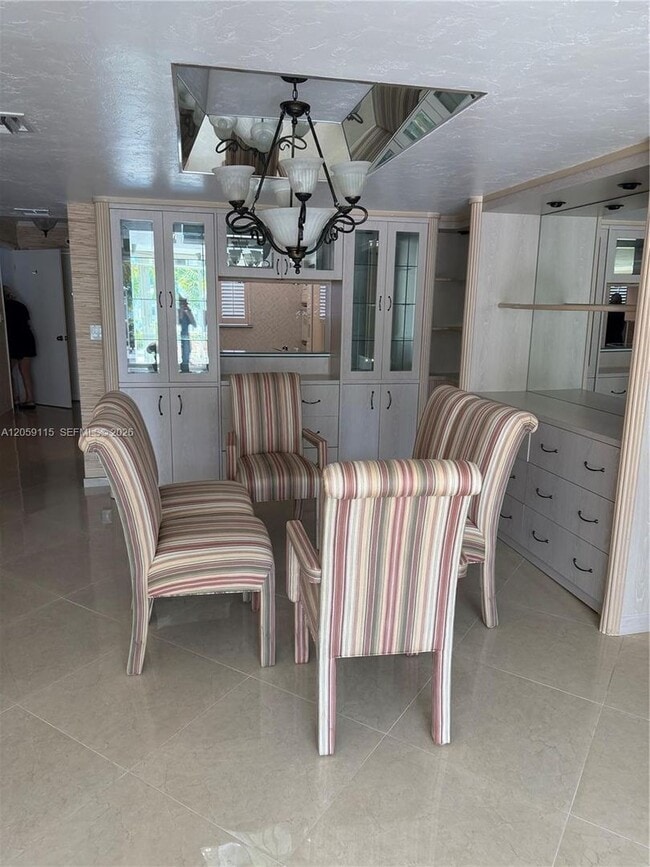 Photo - 612 NE 25th Avenue 51, Hallandale Beach, FL 33009 - 2877 House