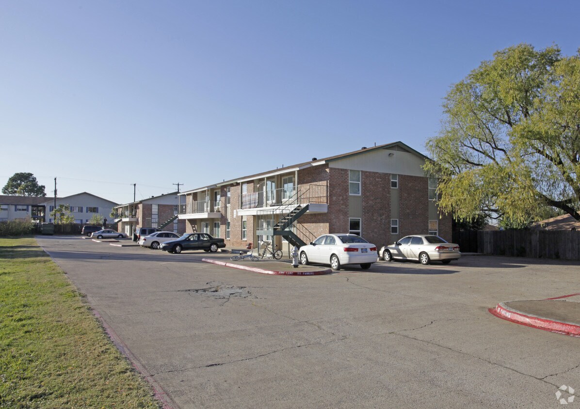Foto del edificio - Gibbins Apartments