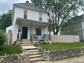 Building Photo - 770 Stewart Ave