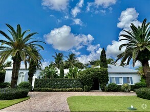 Building Photo - 2258 Ibis Isle Rd E
