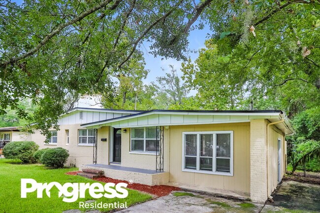 Building Photo - 6511 Burgundy Rd S