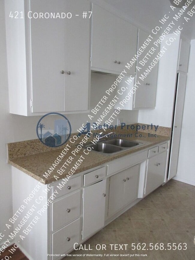 Building Photo - 421 Coronado-#7