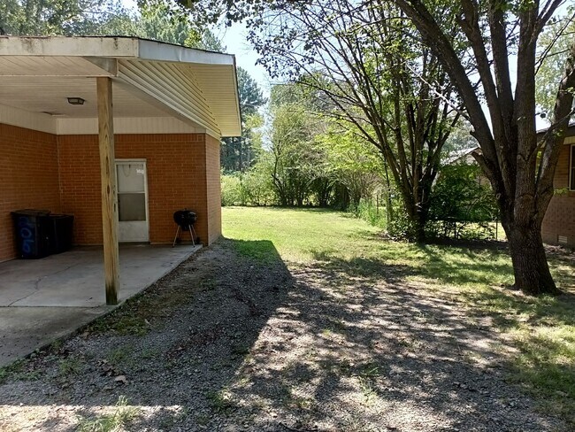 Foto del edificio - 3/1 Home for lease @205 Trailwood, Heber S...