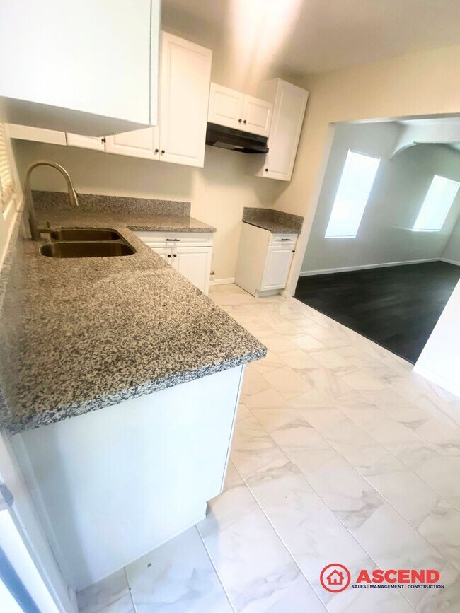 Foto del edificio - Charming 2 Bedroom 1 Bath House