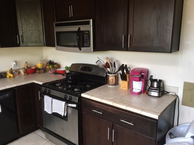 Building Photo - 5027 Campanile Dr