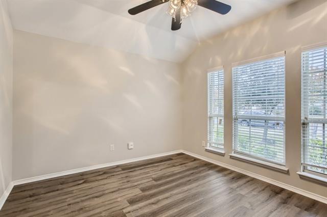 Foto del edificio - 205 Independence Tr