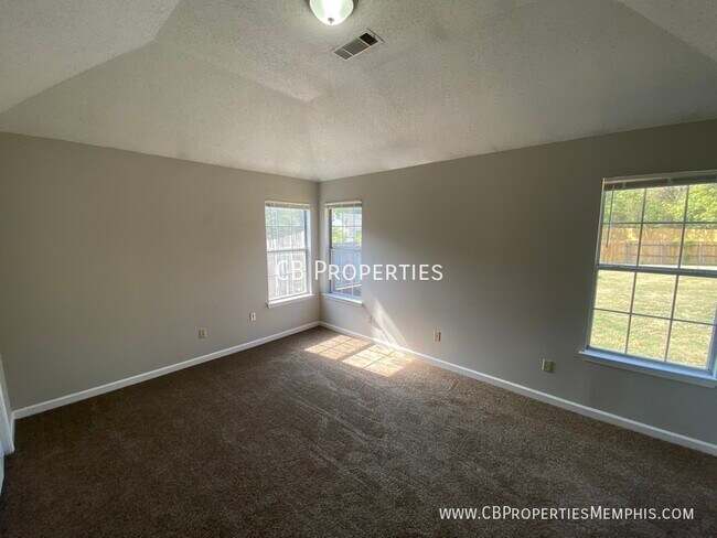 Building Photo - 3831 Hidden Forest Cove
