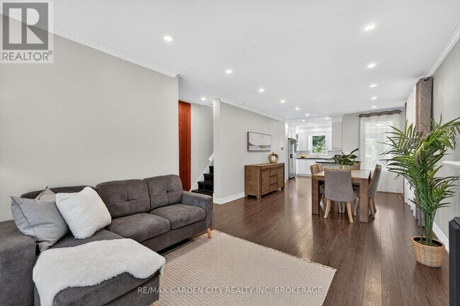 Photo du bâtiment - 133 Connaught Ave N