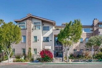 Building Photo - 5100 W El Camino Real